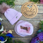 zestaw zimowy jeden pompon